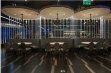 现代时尚褐色系餐厅工装装修效果图