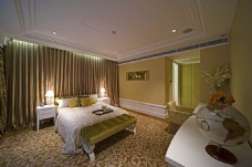 装修花纹现代时尚卧室深色花纹地毯室内装修效果图