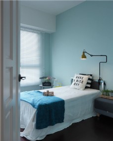 清代现代清新卧室浅蓝色背景墙室内装修效果图